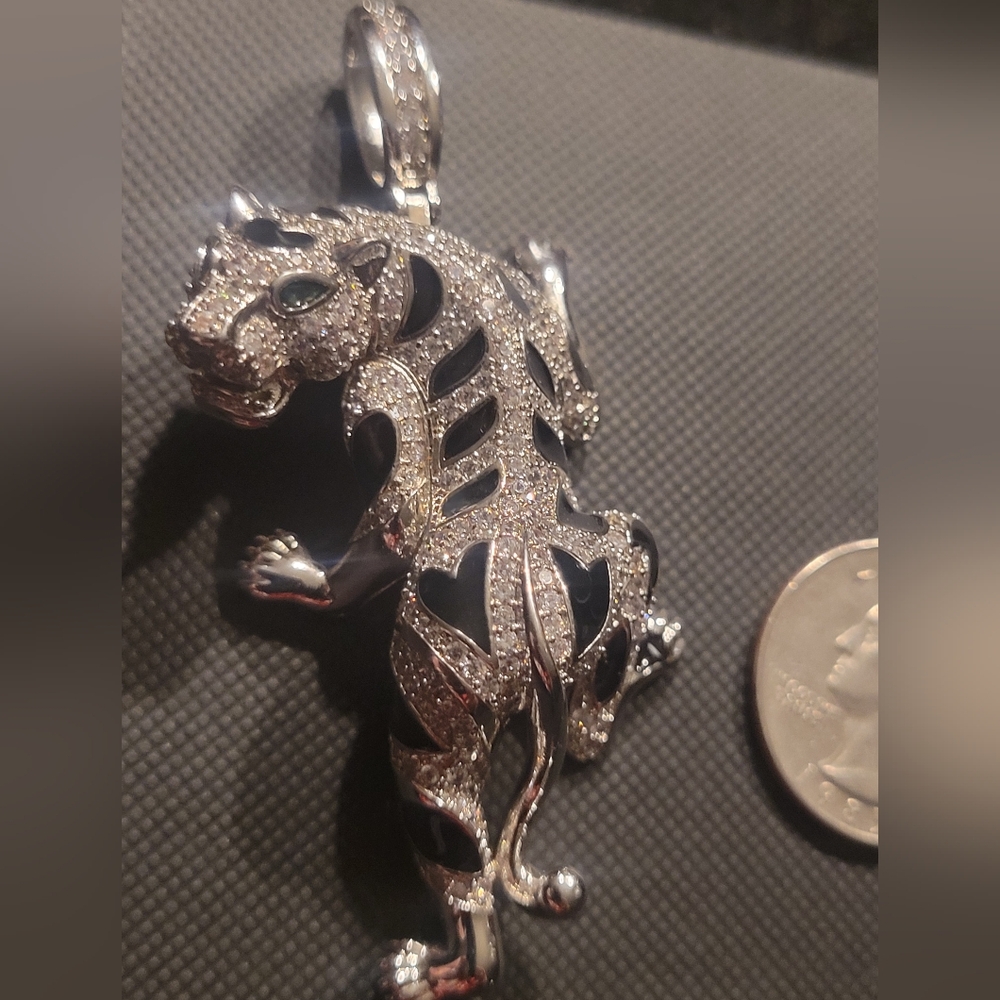 14k white gold fill over brass Panther pendant. - Picture 3 of 4